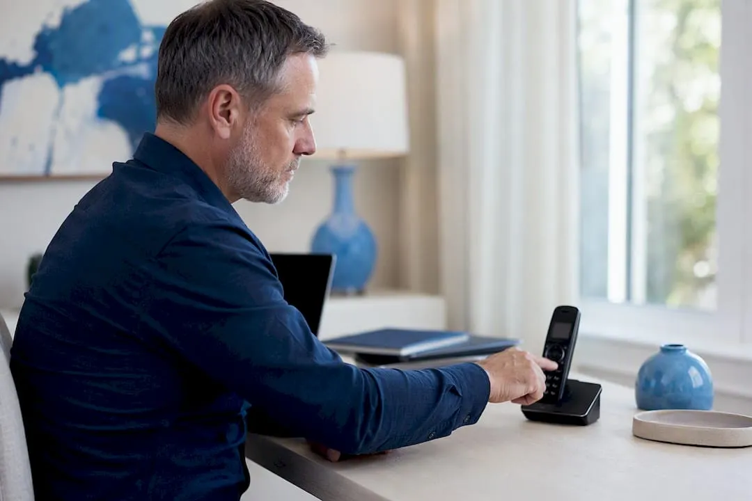 Hand dialing business phone number