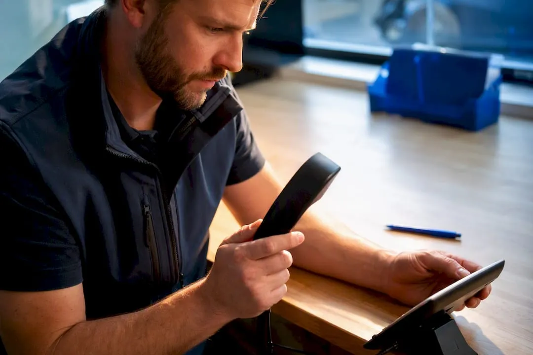 Business owner configuring a phone routing setup